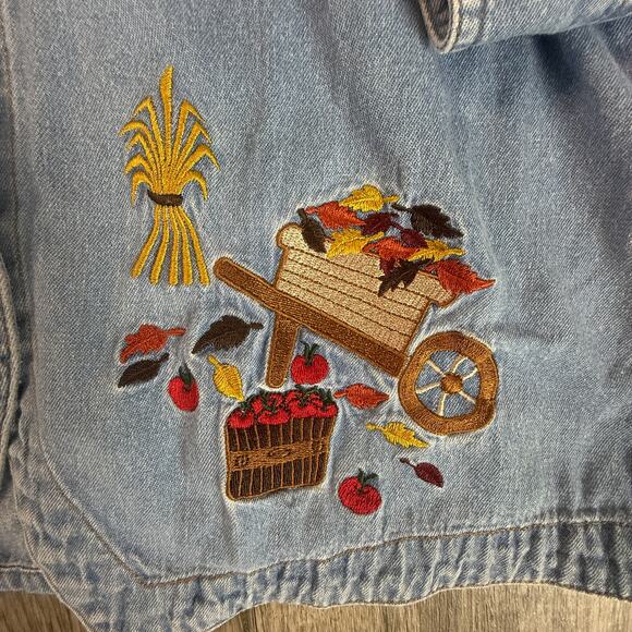 Bill Blass Embroidered Denim Shirt Button Up Women Medium - Picture 4 of 6